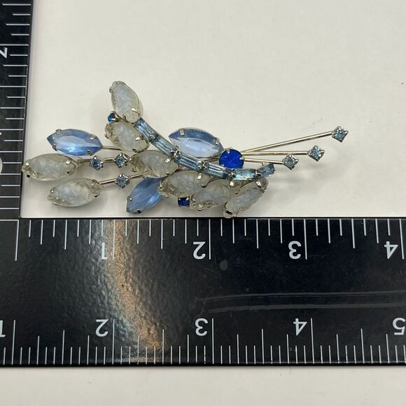 Verified Juliana Elegant Silver and Blue Brooch with single earring - Picture 5 of 5